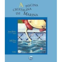 A piscina cristalina de Marina