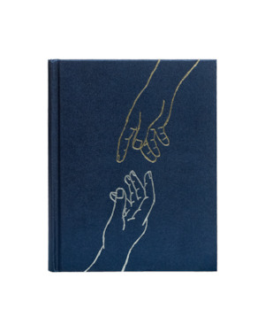BÍBLIA NVI COM ESPAÇO PARA ANOTAÇÕES, TECIDO AZUL SOBRE CAPA DURA, MÃOS QUE ORAM, LEITURA PERFEITA: BÍBLIA SAGRADA NOVA VERSÃO INTERNACIONAL
