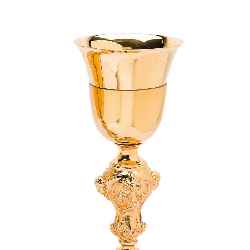 CÁLICE 24CM DE ALTURA DOURADO ENTREMEIO TRABALHADO BASE DESENHADA