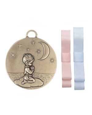 MEDALHÃO DE BERÇO CRIANÇA ORANDO OURO VELHO