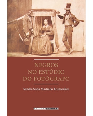 NEGROS NO ESTÚDIO DO FOTÓGRAFO