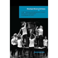 O PROFESSOR QUE PERSEGUE O JOGO: AUTONOMIA E EMANCIPAÇÃO NA PEDAGOGIA DO TEATRO