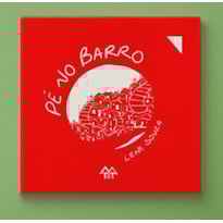 PÉ NO BARRO