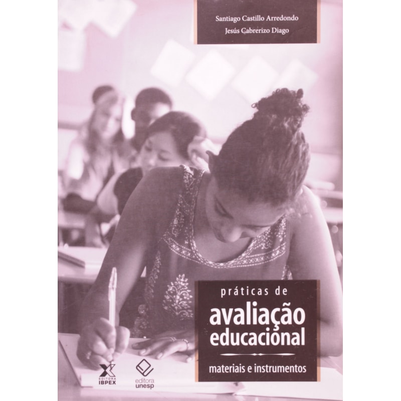 PRATICAS DE AVALICAO  EDUCACIONAL: MATERIAIS E INSTRUMENTOS