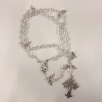 TERÇO PORTUGUES ANJO DA GUARDA CRITAL TRANSPARENTE 4MM