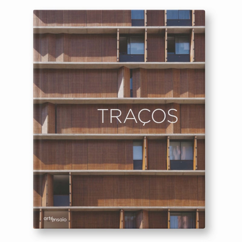 TRAÇOS